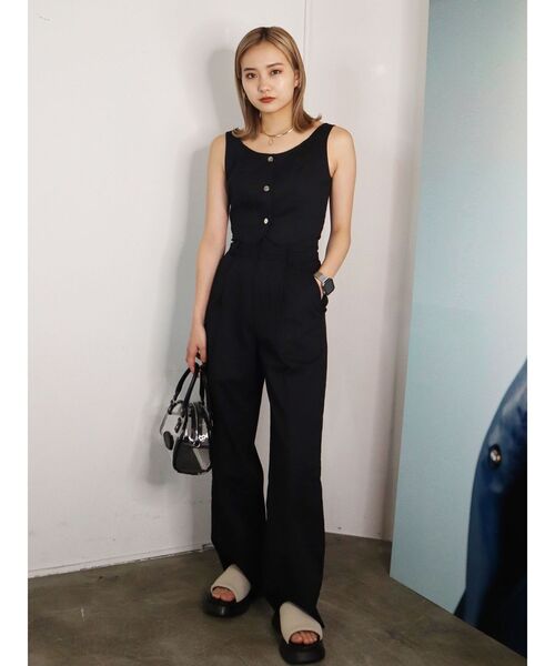 EMODA フロントボタントップ + ハイウエストルーズパンツ セットアップ EMODA フロントボタントップ + ハイウエストルーズパンツ