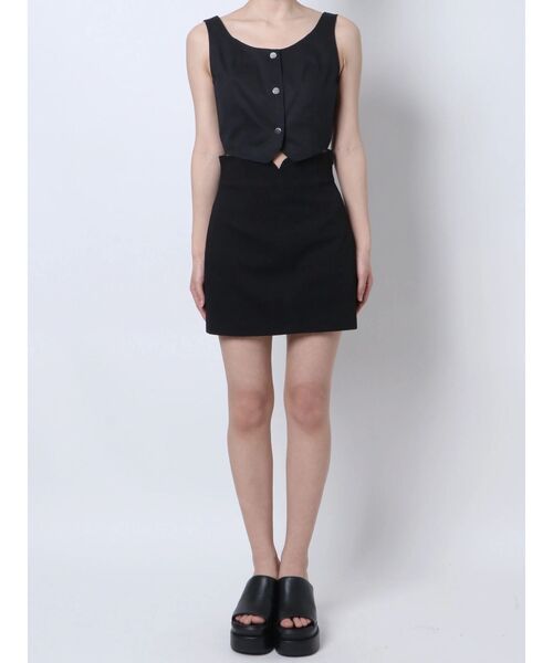 EMODA(エモダ)の「フロントボタントップ(キャミソール・レディース・ブラック/グリーン/アイボリー・FREE)」の6枚目の写真