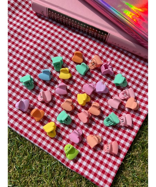 WC(ダブル シー)の「カラフルミニクリップセット(バレッタ/ヘアクリップ・レディース・その他2/その他1・FREE)」の2枚目の写真