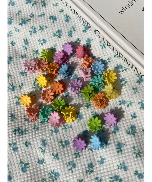 WC(ダブル シー)の「カラフルミニクリップセット(バレッタ/ヘアクリップ・レディース・その他2/その他1・FREE)」の1枚目の写真