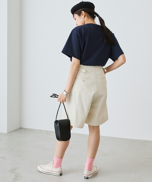 forksy.(フォルクシー)の「【forksy.】ロゴグラフィックTシャツ(Tシャツ/カットソー・レディース・オフホワイト/オートミール/ネイビー・FREE)」の7枚目の写真