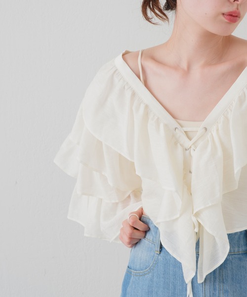 Kastane（カスタネ）の「【WEB限定】袖フリル編み上げボレロ（シャツ/ブラウス・レディース・オフホワイト/ブラック・FREE）」の15枚目の写真