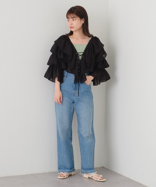 Kastane（カスタネ）の「【WEB限定】袖フリル編み上げボレロ（シャツ/ブラウス・レディース・オフホワイト/ブラック・FREE）」の20枚目の写真