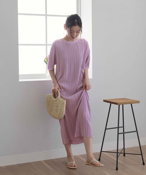 CHAN ME(チャンミ)の「セルフカットプリーツワンピース(ワンピース・レディース・アイボリー/ブラック/ライトグリーン/モカ/ラベンダー/ブラック系その他/ブルー/チャコールグレー・MEDIUM/LARGE/X-LARGE)」の12枚目の写真