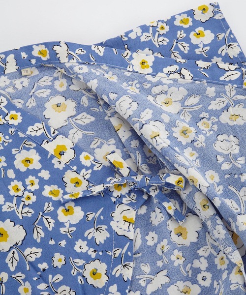 Ocean&Ground（オーシャン&グラウンド）の「GIRL’S甚平ロンパス FLOWERS(baby/70～80cm)（浴衣・キッズ・ブルー/イエロー/マルチ・70/80）」の5枚目の写真