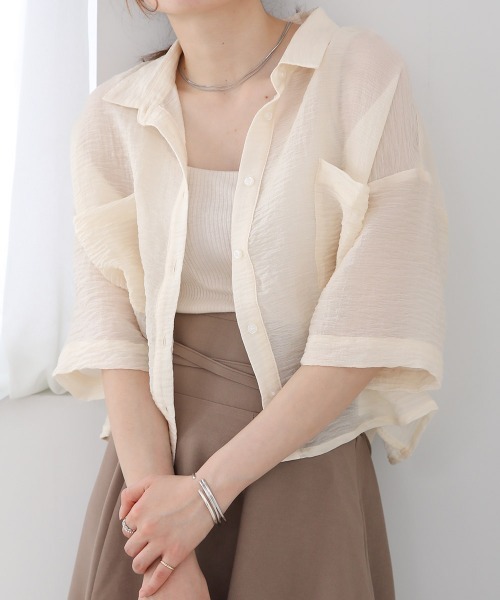 Bab(バブ)の「シアーショートシャツブラウス(シャツ/ブラウス・レディース・アイボリー/ブルー/グリーン・M)」の2枚目の写真
