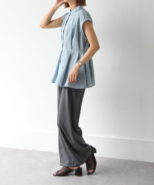 Chillfar（チルファー）の「ウエストタックスタンドカラーブラウス（シャツ/ブラウス・レディース・ブルーグレー/ブラック/オフホワイト・FREE）」の22枚目の写真