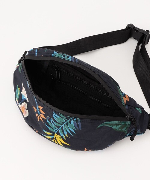 KiU（キウ）の「Kiu/キウ WP BODY BAG Small/ウ ォータープルーフ