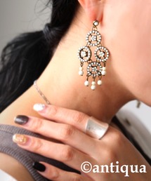 antiqua | 大ぶりビジューピアス(ピアス（両耳用）)