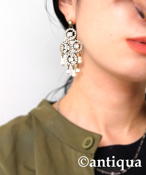 antiqua(アンティカ)の「大ぶりビジューピアス(ピアス(両耳用)・レディース・アンティークゴールド・FREE)」の8枚目の写真