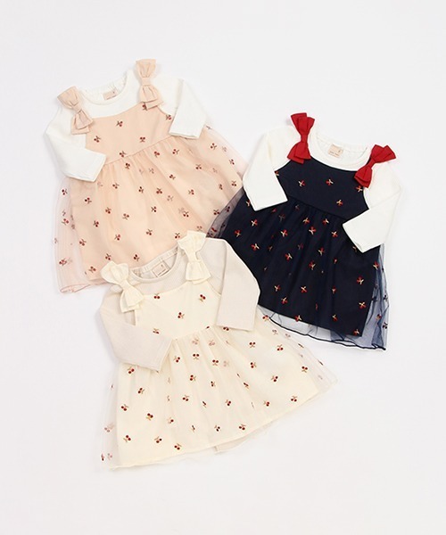【新品・未使用】familiar チェリー刺繍 ワンピース 80 petit main（プティマイン）の「チェリー刺繍ワンピースセット
