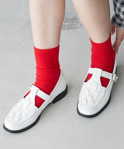 BONLECILL（ボンルシール）の「グルカメッシュ Tストラップローファー（ローファー・レディース・ブラック/ブラウン/アイボリー・S/L/M）」の2枚目の写真