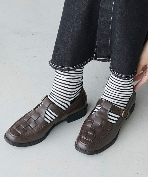 BONLECILL（ボンルシール）の「グルカメッシュ Tストラップローファー（ローファー・レディース・ブラック/ブラウン/アイボリー・S/L/M）」の22枚目の写真