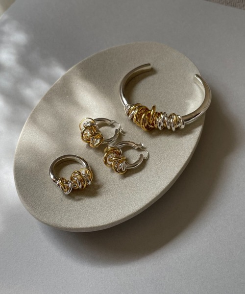 LAPUIS（ラピュイ）の「[LAPUIS/ラピュイ] COIL AROUND バングル（バングル/リストバンド・レディース・マルチ・ONE SIZE）」の12枚目の写真