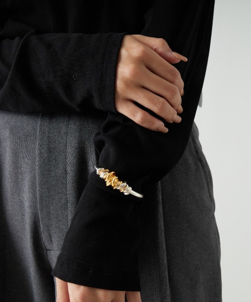 LAPUIS（ラピュイ）の「[LAPUIS/ラピュイ] COIL AROUND バングル（バングル/リストバンド・レディース・マルチ・ONE SIZE）」の11枚目の写真