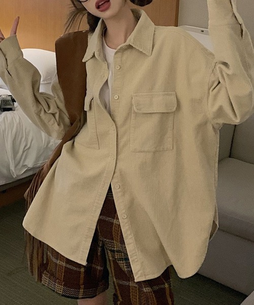 LYEON(リヨン)の「バックハート刺繍コーデュロイルーズシャツ(シャツ/ブラウス・レディース・ベージュ/ブラウン/ピンク・FREE)」の7枚目の写真
