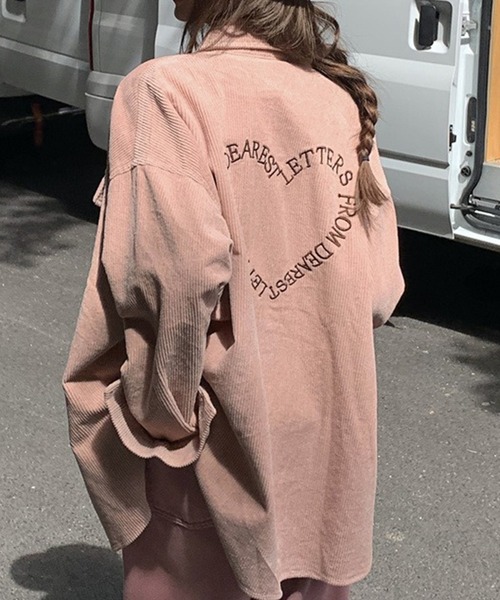 LYEON(リヨン)の「バックハート刺繍コーデュロイルーズシャツ(シャツ/ブラウス・レディース・ベージュ/ブラウン/ピンク・FREE)」の13枚目の写真