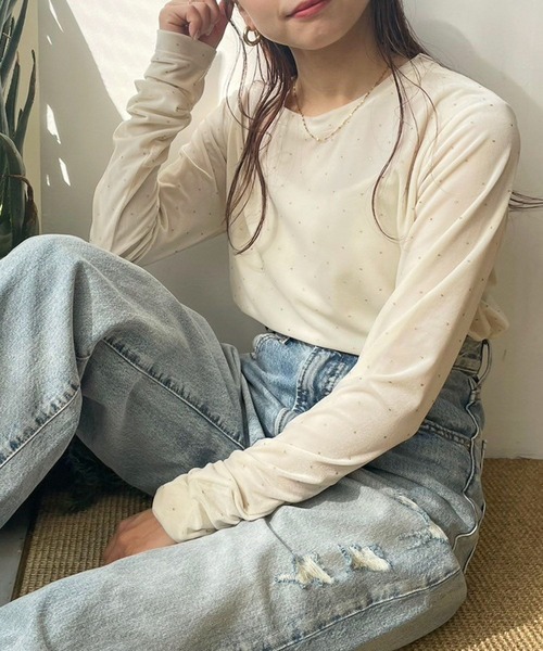 LOWRYS FARM(ローリーズファーム)の「ベロアクルーLS 980748(Tシャツ/カットソー・レディース・ブラック/ネイビー/グレー/アイボリー/グリーン・FREE)」の17枚目の写真