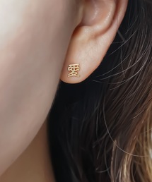 Enasoluna（エナソルーナ）の「enasoluna 愛 Dia earrings