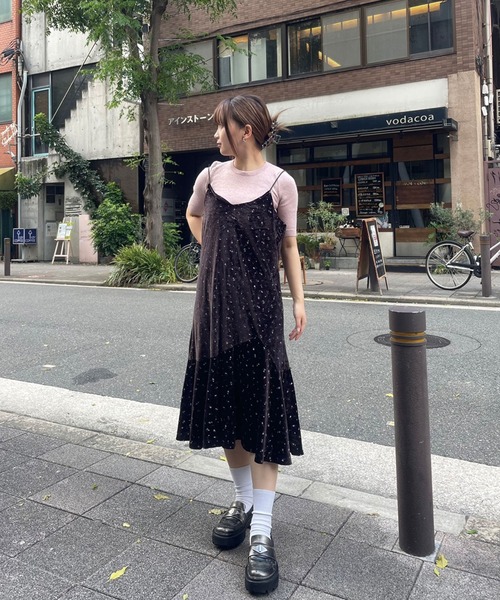 SPIGA（スピーガ）の「小花ﾌﾟﾘﾝﾄﾍﾞﾛｱﾛﾝｸﾞOP（Tシャツ/カットソー・レディース・ブラック/ブラウン・FREE）」の8枚目の写真