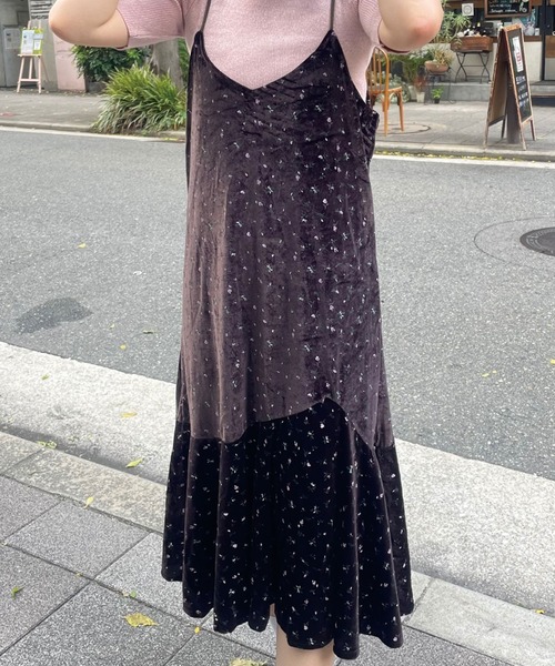 SPIGA（スピーガ）の「小花ﾌﾟﾘﾝﾄﾍﾞﾛｱﾛﾝｸﾞOP（Tシャツ/カットソー・レディース・ブラック/ブラウン・FREE）」の10枚目の写真