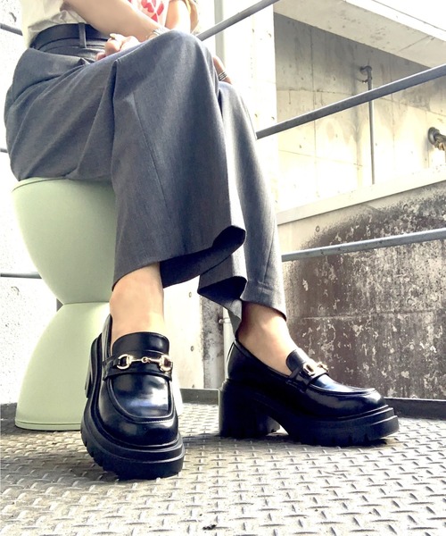 R&E(アールアンドイー)の「【R&E】厚底ビットローファー(ローファー・レディース・アイボリー/ブラック・L/M/S/LL)」の12枚目の写真