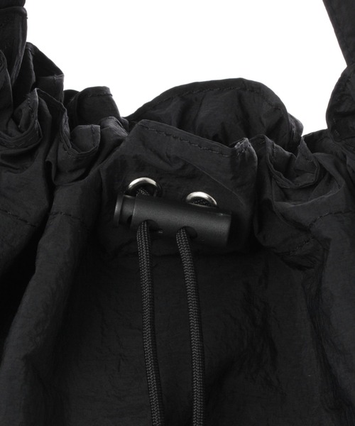 3.3 Field Trip （3.3フィールドトリップ）の「【UNISEX】3.3 Field Trip／BIGショルダーバッグ（ショルダーバッグ・レディース・ブラック/グレー/カーキ/アイボリー・0）」の8枚目の写真