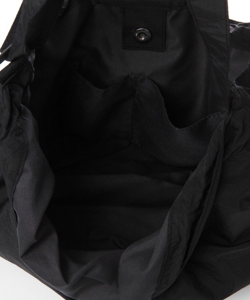 3.3 Field Trip （3.3フィールドトリップ）の「【UNISEX】3.3 Field Trip／BIGショルダーバッグ（ショルダーバッグ・レディース・ブラック/グレー/カーキ/アイボリー・0）」の10枚目の写真