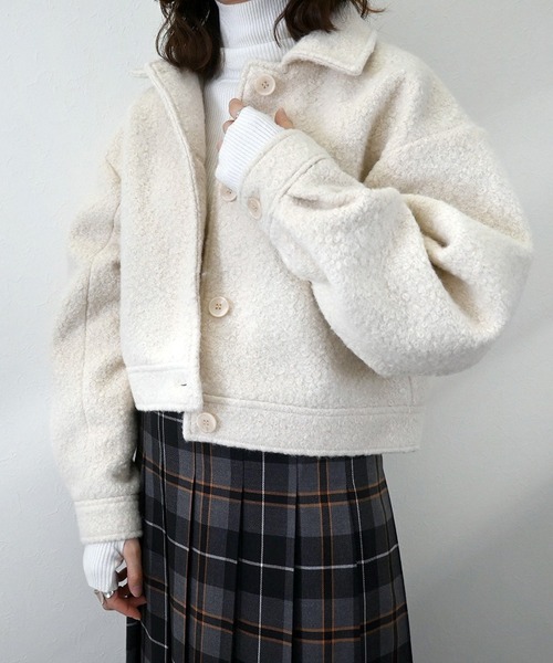 STYLEBLOCK（スタイルブロック）の「ブークレーステンカラージャケット（その他アウター・レディース・アイボリー/グレイッシュベージュ/ブラック・M）」の2枚目の写真