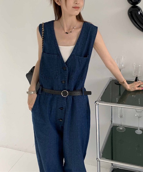 NANEA(ナネア)の「Vネックデニムオールインワン(つなぎ/オールインワン・レディース・ブルー・LARGE/SMALL/MEDIUM)」の5枚目の写真