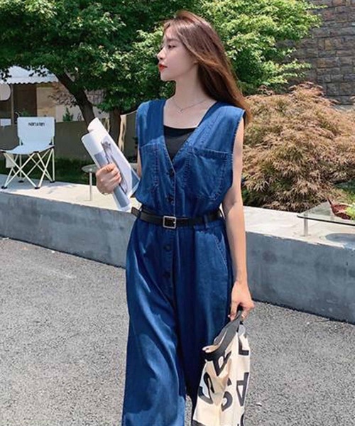 NANEA(ナネア)の「Vネックデニムオールインワン(つなぎ/オールインワン・レディース・ブルー・LARGE/SMALL/MEDIUM)」の18枚目の写真