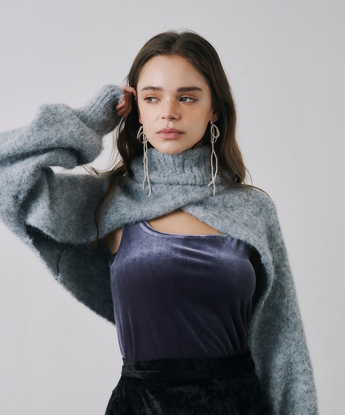 J1U by LA BELLE ETUDE（ジユウバイラベルエチュード）の「パールリボンピアス（ピアス（両耳用）・レディース・ホワイト・FREE）」の4枚目の写真