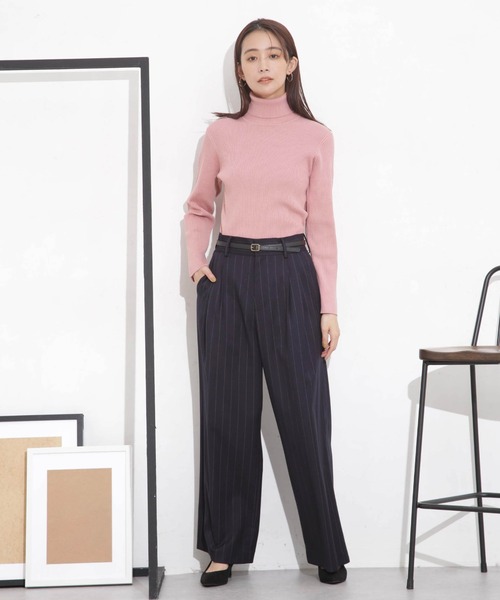 NANO universe(ナノユニバース)の「椿オイル加工リブタートルニット(ニット/セーター・レディース・ライム/ピンク/ブラック/オフホワイト・M/S)」の15枚目の写真