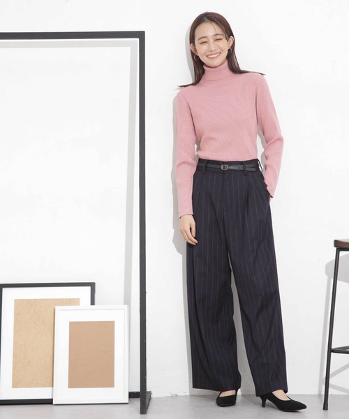 NANO universe(ナノユニバース)の「椿オイル加工リブタートルニット(ニット/セーター・レディース・ライム/ピンク/ブラック/オフホワイト・M/S)」の16枚目の写真