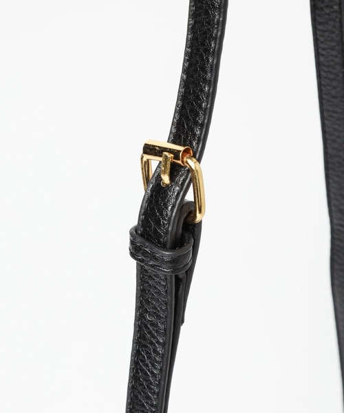 Andemiu(アンデミュウ)の「フラップハンドBAG106175(ハンドバッグ・レディース・ブラック/オフホワイト・FREE)」の16枚目の写真