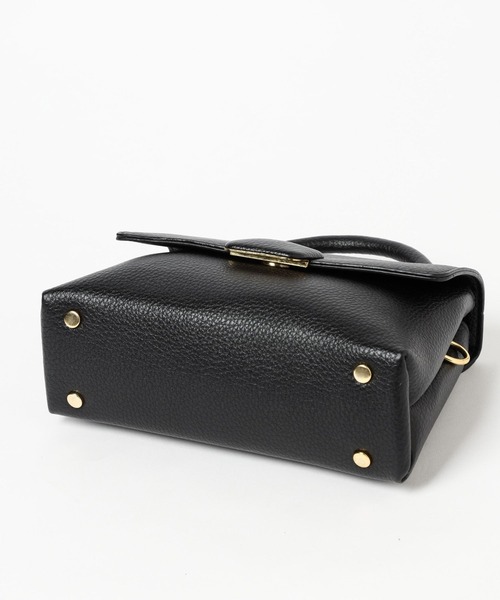Andemiu(アンデミュウ)の「フラップハンドBAG106175(ハンドバッグ・レディース・ブラック/オフホワイト・FREE)」の21枚目の写真