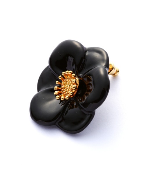 NACH(ナッシュ)の「(NACH)ブラックフラワースタッドピアス(ピアス(両耳用)・レディース・ブラック・FREE)」の3枚目の写真