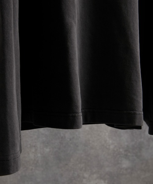 ADRER(アドラー)の「【24AW】extra quality wide sleeve long-T / エクストラクオリティワイドスリーブロンT(Tシャツ/カットソー・メンズ・ホワイト/ホワイト×ブラック/ブラック/チャコールグレー・XX-SMALL/X-SMALL/SMALL/MEDIUM/LARGE)」の19枚目の写真