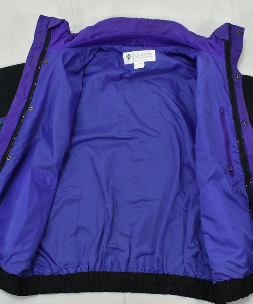 VINTAGE(ヴィンテージ)の「【ヴィンテージ古着】Y2K Columbia/コロンビア Bugaboo バガブー ドッキングライナー ナイロンジャケット マウンテンジャケット(ナイロンジャケット・メンズ・ブラック・LARGE)」の11枚目の写真