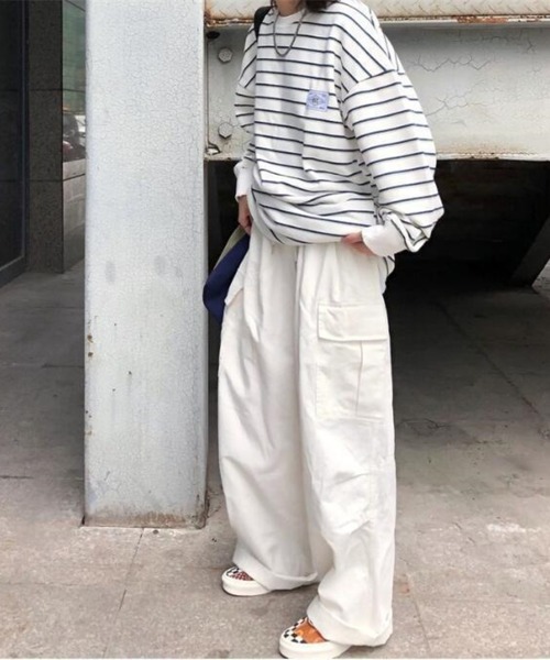 VIBGYOR(ヴィブジョー)の「カーゴパンツ(BL)(カーゴパンツ・レディース・ホワイト/ブラック・MEDIUM/LARGE)」の5枚目の写真
