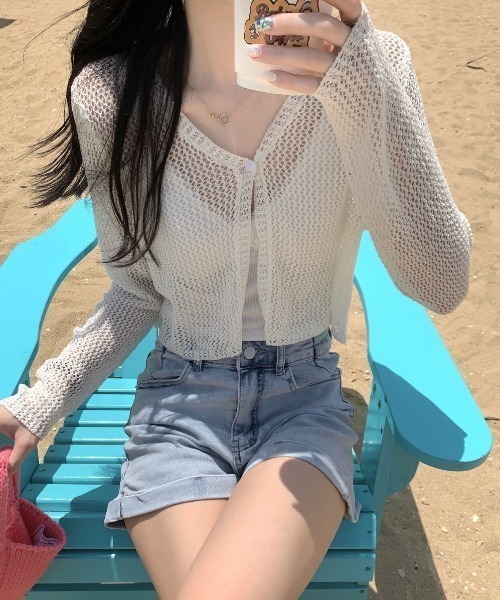 Sibra（シブラ）の「ショート丈ニットカーディガン（カーディガン/ボレロ・レディース・ホワイト/ピンク/アイボリー/ブラック/ブルー・M）」の17枚目の写真