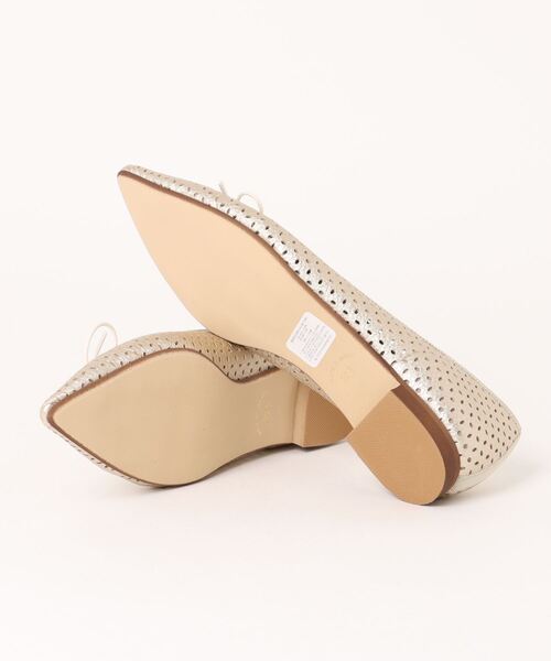 JELLY BEANS(ジェリービーンズ)の「パンチングバレエシューズ【Made in Japan】(125-30330)JELLY BEANS(ジェリービーンズ)(バレエシューズ・レディース・ブラック/プラチナム/シルバー・22.5/24.5/24/23.5/23)」の11枚目の写真