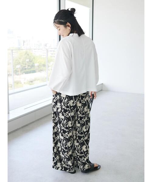 CRAFT STANDARD BOUTIQUE(クラフトスタンダードブティック)の「アートフラワーシャーリングパンツ(その他パンツ・レディース・グリーン/ブラック/アイボリー・FREE)」の16枚目の写真