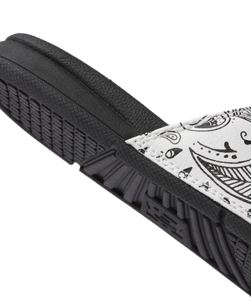 DC SHOES（ディーシーシューズ）の「Ks BOLSA/DCキッズシャワサン(シャワーサンダル）（サンダル・キッズ・ブラックミックス/ホワイト×ブラック/ブラック系その他・19cm/20cm/21cm/22cm/23cm/24cm/18cm/17cm）」の10枚目の写真