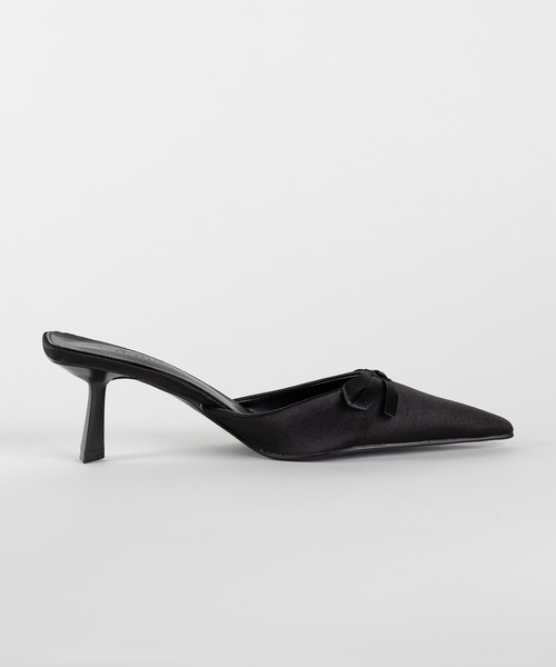 me+em select(ミームセレクト)の「【 2color 】サテンリボンポインテッドトゥバレエコアミュール / satin ribbon pointed toe ballet core mules(パンプス・レディース・アイボリー/ブラック・36/37/38/39)」の10枚目の写真
