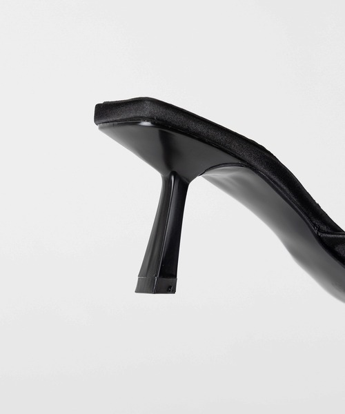 me+em select(ミームセレクト)の「【 2color 】サテンリボンポインテッドトゥバレエコアミュール / satin ribbon pointed toe ballet core mules(パンプス・レディース・アイボリー/ブラック・36/37/38/39)」の17枚目の写真