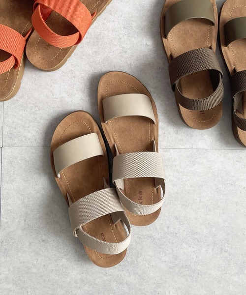 ikka(イッカ)の「軽量ラバーベルトサンダル(サンダル・レディース・ブラック/ベージュ/オリーブ/オレンジ/ホワイト・M/L)」の3枚目の写真