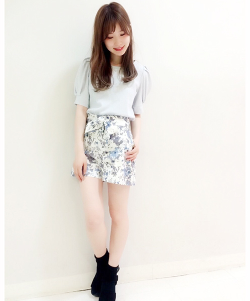 one after another NICE CLAUP（ワンアフターアナザーナイスクラップ）の「【mer11月号掲載 ナイスクラップ】ノスタルジックフラワーショートパンツ（その他パンツ・レディース・グレー/サックスブルー/ネイビー・FREE）」の15枚目の写真