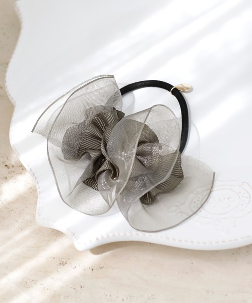 ANEMONE（アネモネ）の「シアーフリルヘアゴム（ヘアゴム・レディース・ベージュ/ブラック/ダークグレー/グレー・FREE）」の4枚目の写真