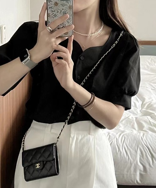 Diosfront(ディオスフロント)の「スクエアネックパフスリーブシャツブラウス(シャツ/ブラウス・レディース・ホワイト/ブラック・L/M/XL)」の4枚目の写真